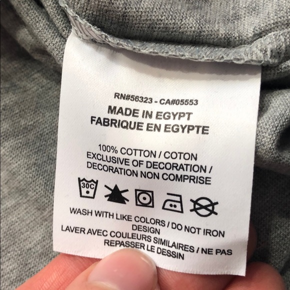 NWT Nike Just Do It Gray Graphic Tee - Picture 7 of 7